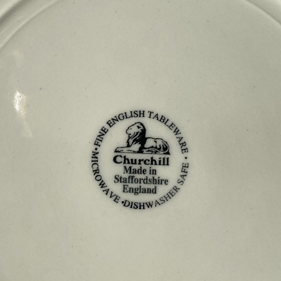 Vintage Churchill Blue Willow Plate 10” blue & white - Picture 10 of 10